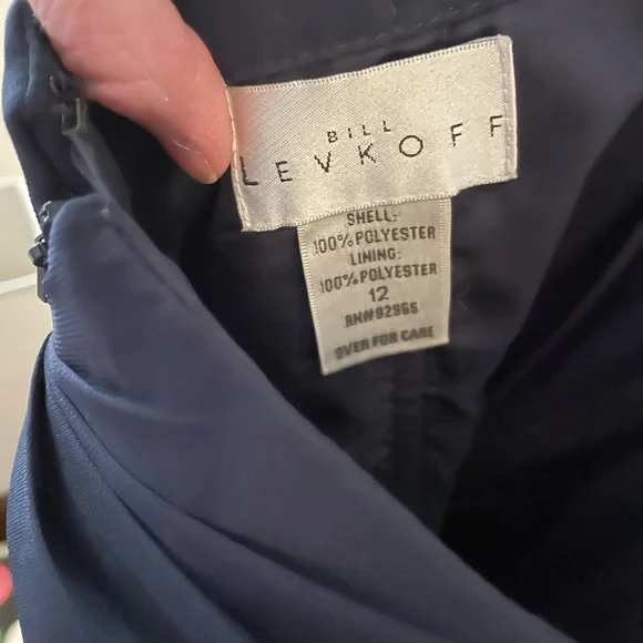 NWOT size 12 Bill Levkoff bridesmaids dress, navy blue, knee length w/one strap - Picture 3 of 10